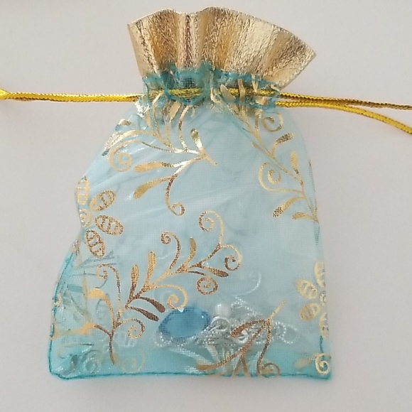 Crystal & Pearl Drop Necklace - Picture 5 of 5